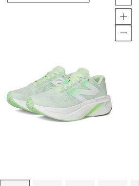 New Balance Fuelcell Supercomp Trainer V3 Carbon Plated shoes